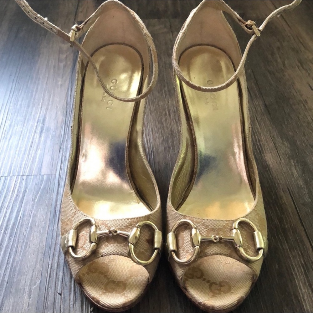 Gucci wedges